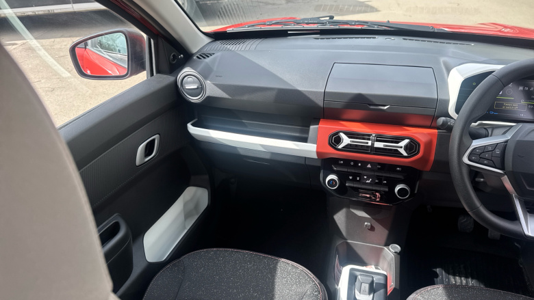 Dacia Spring 27kWh Expression 65 48kW 5dr Auto Electric Hatchback